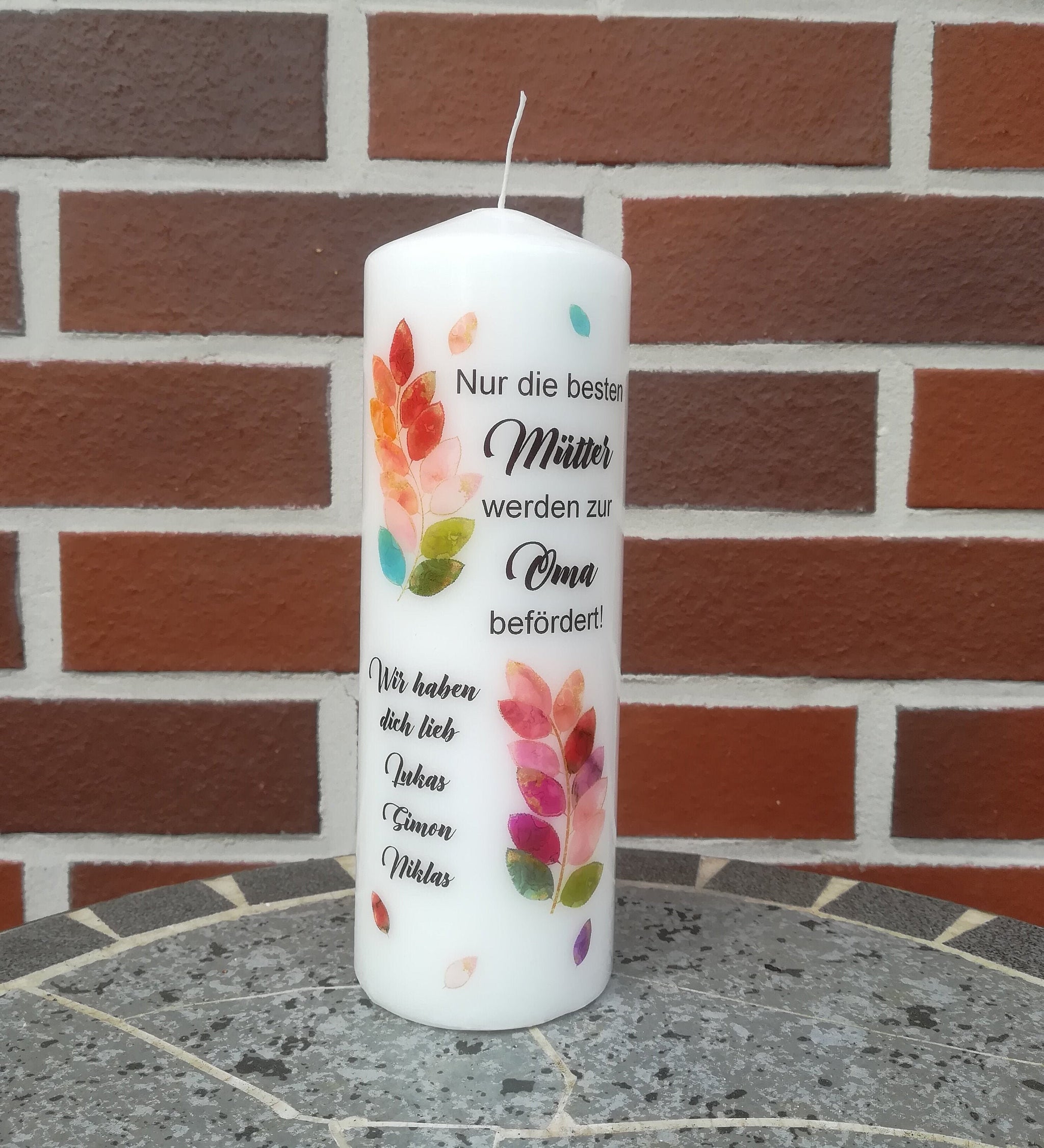 Kerze personalisiert mit Namen zum Muttertag "Blätterranke" Geschenk Mutter, Mama, Oma