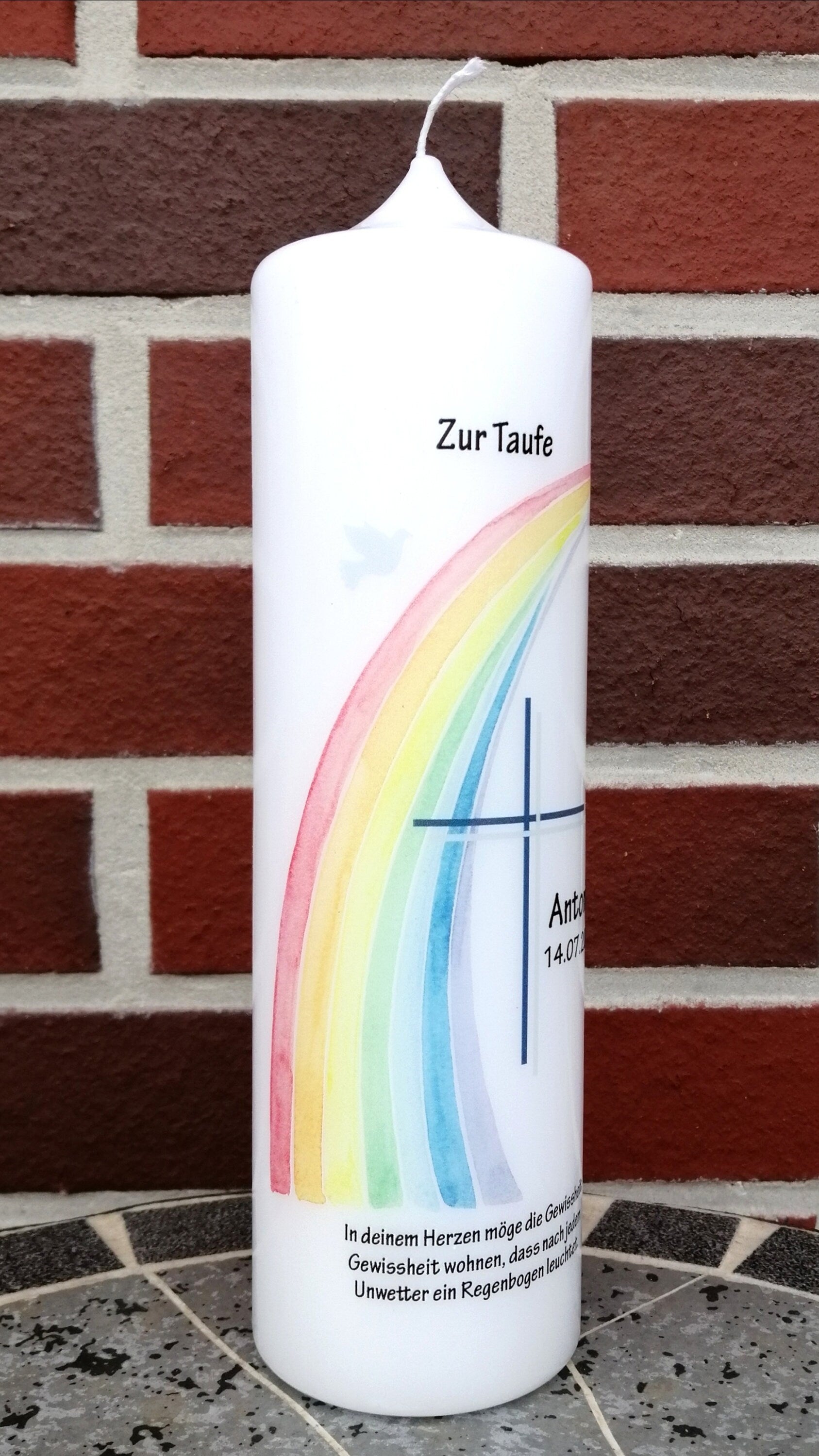 Taufkerze personalisiert mit Namen Datum und Taufspruch "Regenbogen Kreuz Taube", Junge/ Mädchen