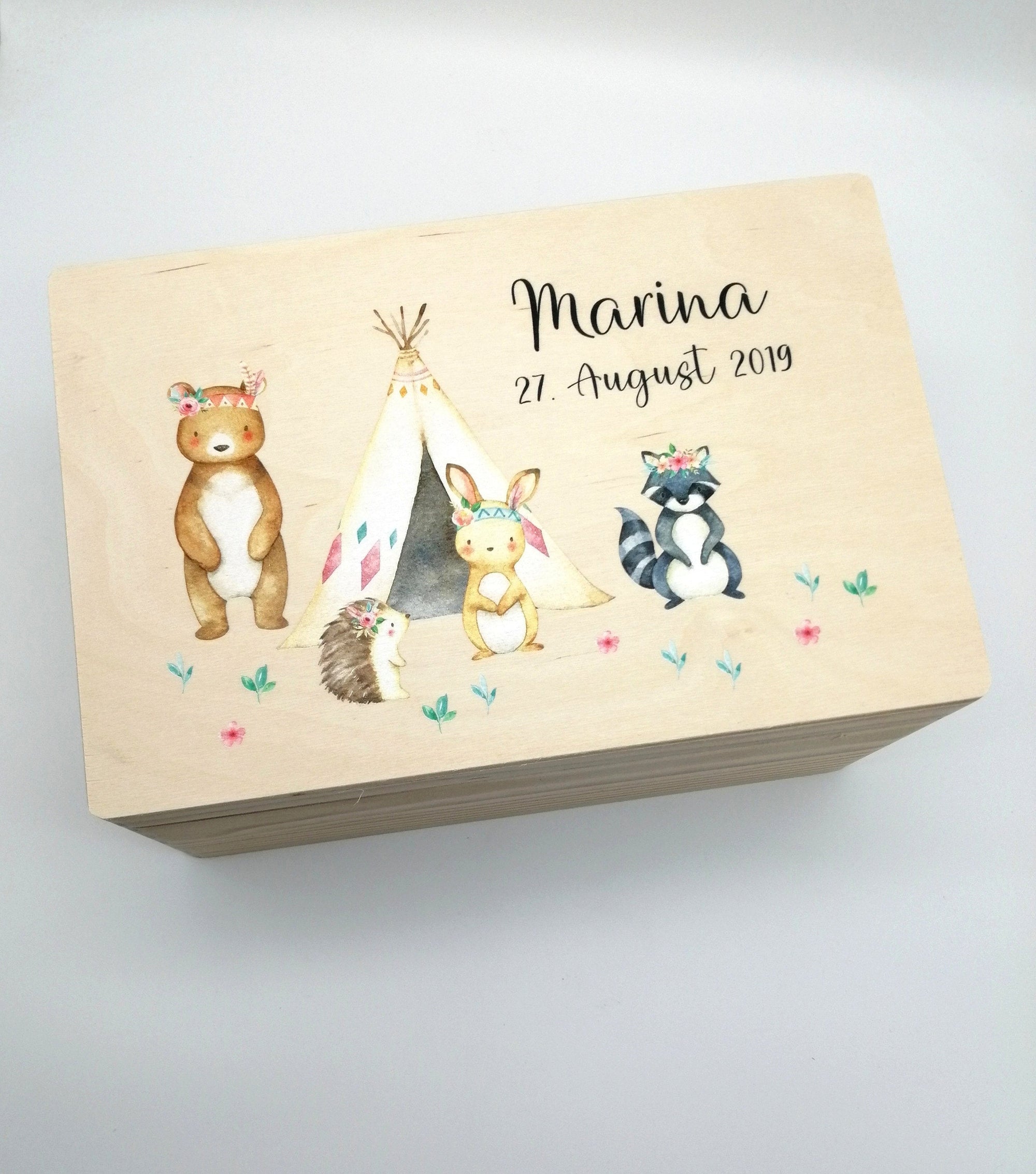Erinnerungskiste Baby mit Namen "Boho Waldtiere" Geburtsdatum Erinnerungsbox für Kinder