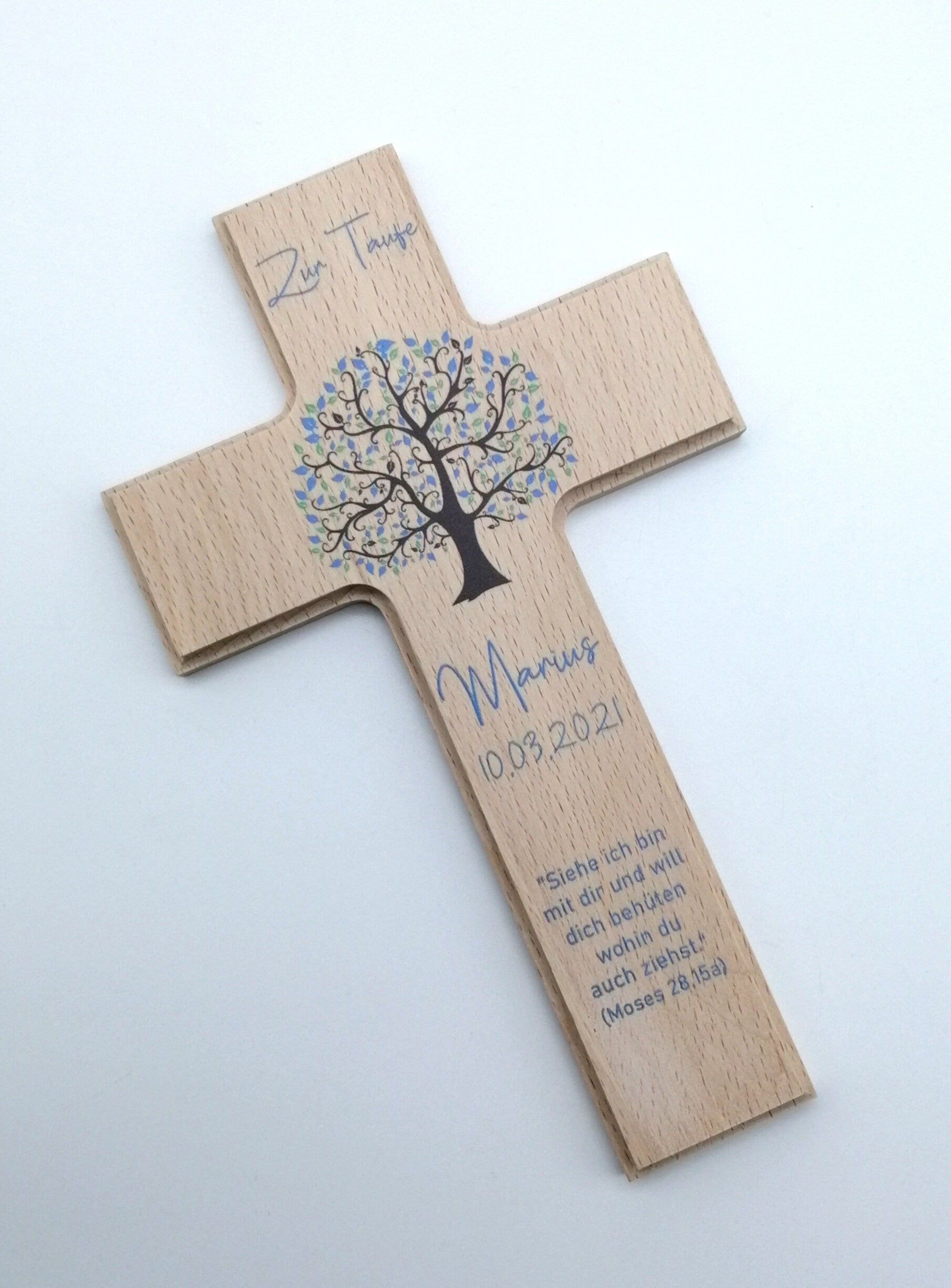 Taufkreuz / Kinderkreuz personalisiert "Baum blau" Wandkreuz aus Holz