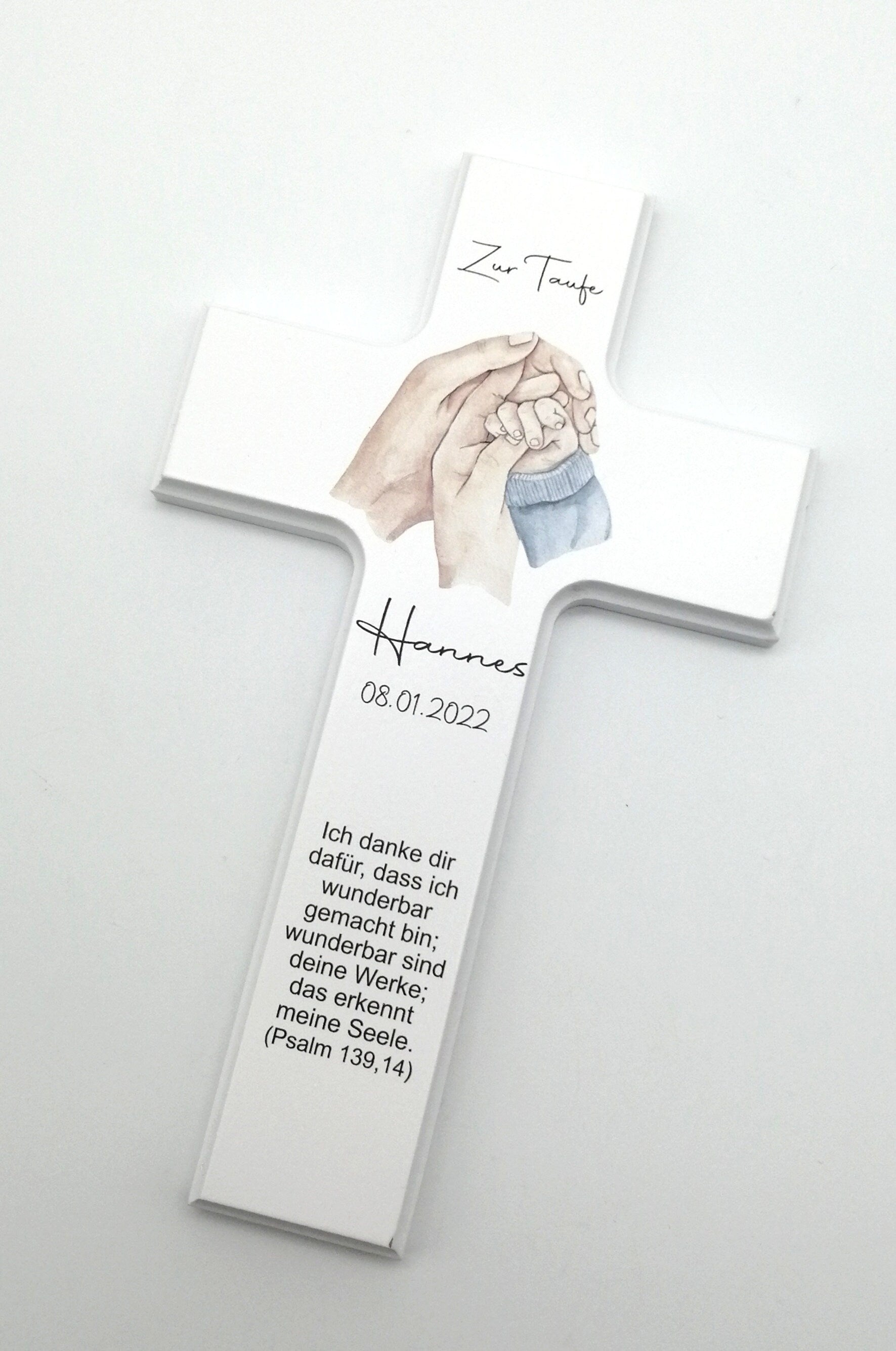Taufkreuz / Kinderkreuz personalisiert "Hände blau" Wandkreuz aus Holz
