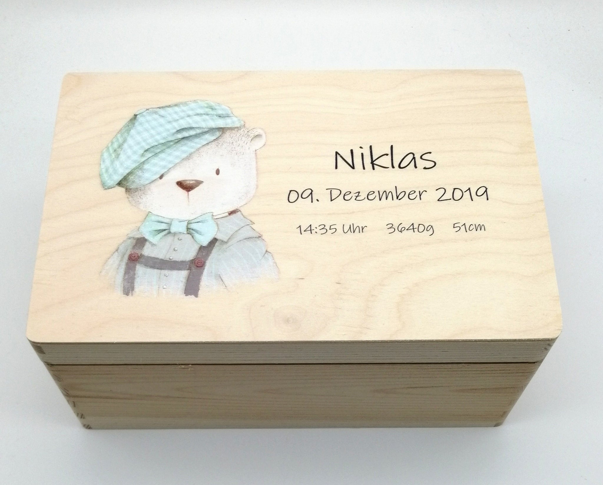 Erinnerungskiste Baby mit Namen "Mini Bär" Geburtsdatum Erinnerungsbox für Kinder