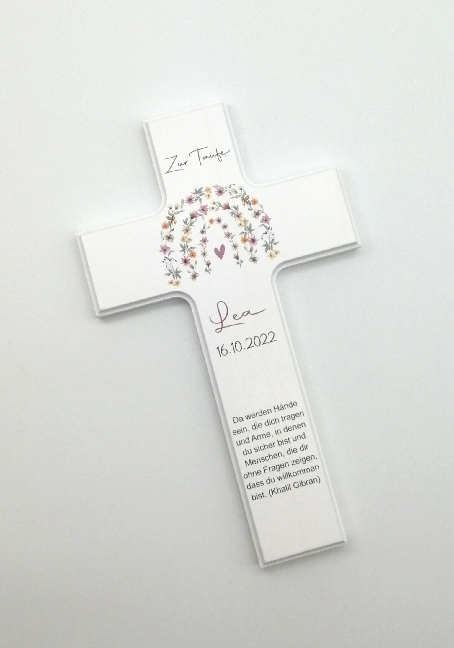 Taufkreuz / Kinderkreuz personalisiert "Blumenbogen" Wandkreuz aus Holz