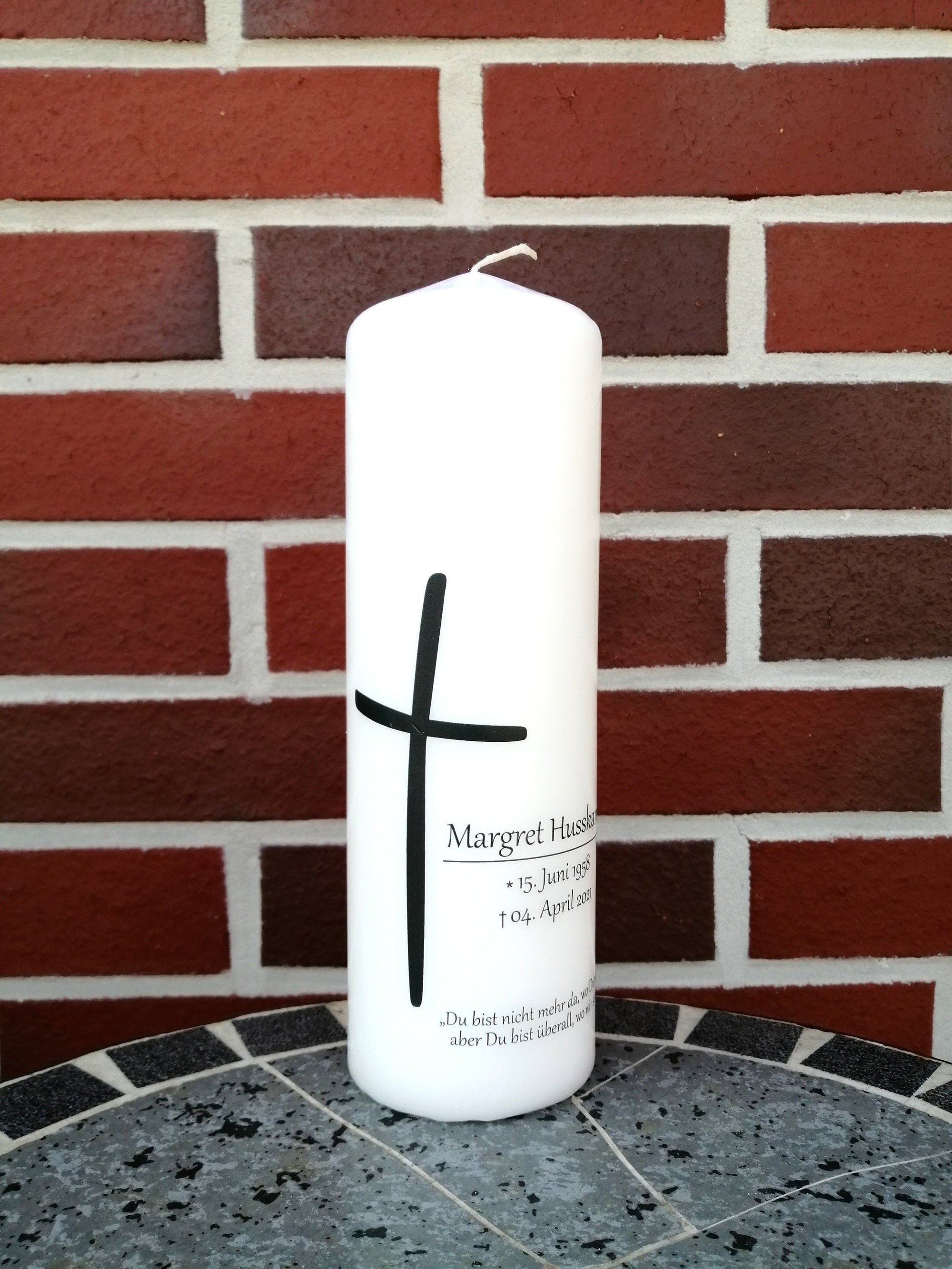 Trauerkerze personalisiert "Kreuz" Gedenkkerze mit Spruch individualisiert