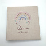 Fotoalbum personalisiert Baby, Kind "Regenbogen Herzen" Leinen, Erinnerungsalbum, Fotoalbum Geschenk zur Geburt, Fotoalbum Geburt Taufe